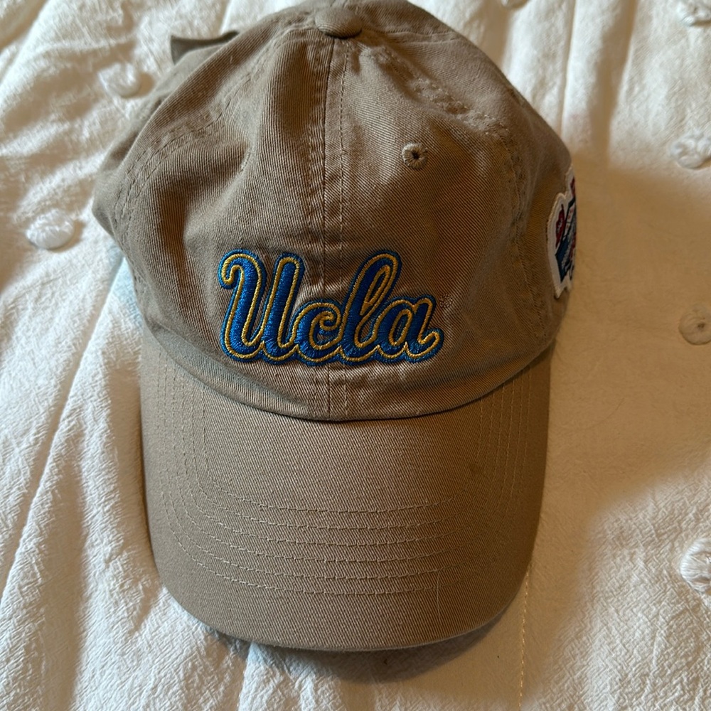 UCLA Hat Omaha’s Rosenblatt Stadium Mens Championship Baseball World Series 2010